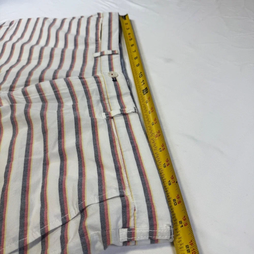 NWT Tommy Hilfiger Striped Shorts 9